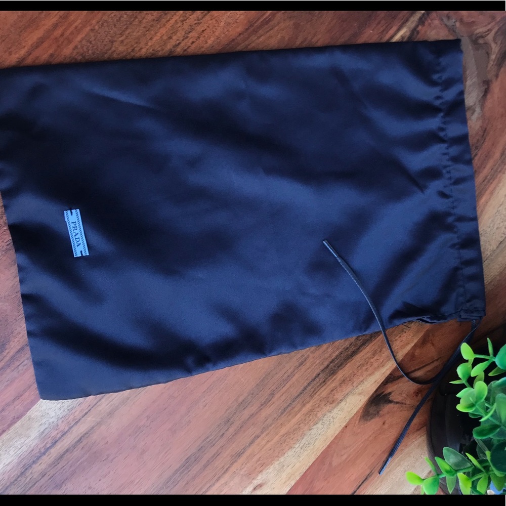 PRADA🍁🍂Dust bag - Picture 1 of 6